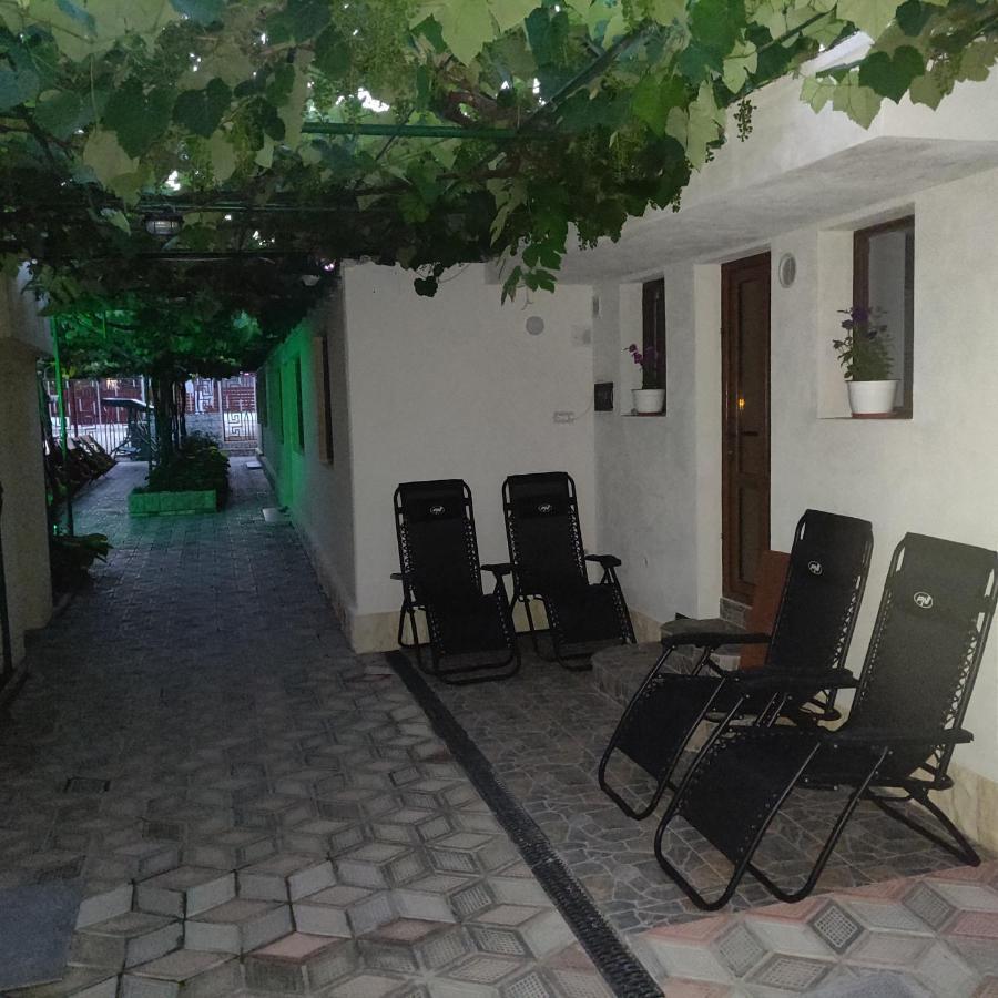 Hotel Casa Elena Două Mai Exterior foto