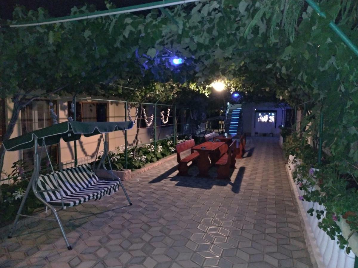 Hotel Casa Elena Două Mai Exterior foto