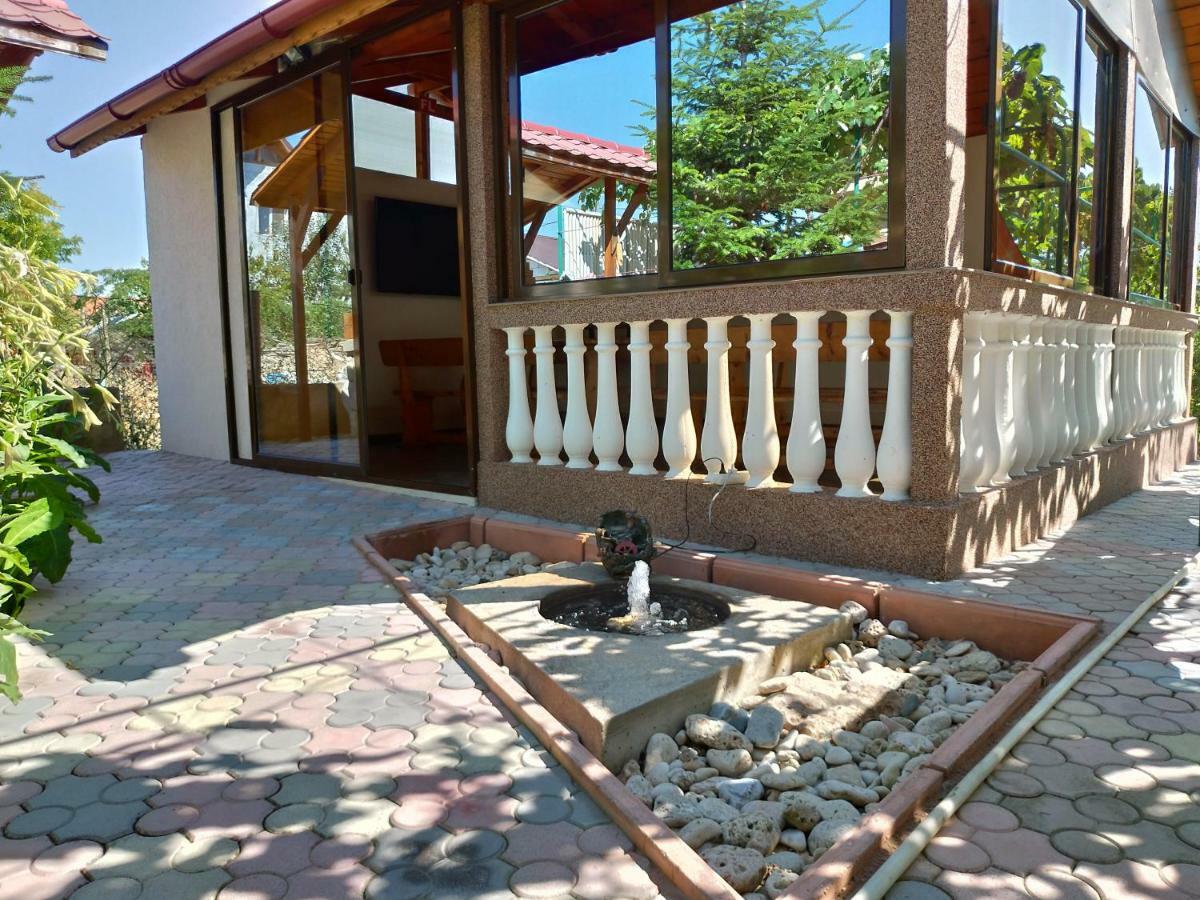 Hotel Casa Elena Două Mai Exterior foto